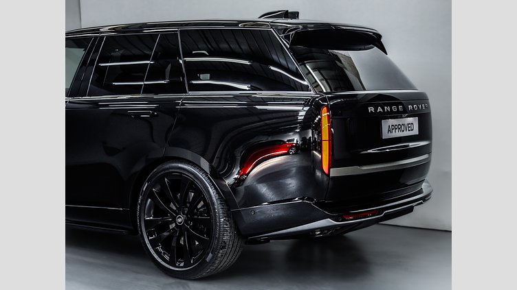 2025 Approved Land Rover Range Rover Santorini Black AWD 4.4 HSE (P530)
