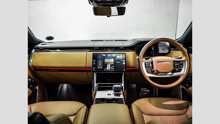 2025 Approved Land Rover Range Rover Santorini Black AWD 4.4 HSE (P530)