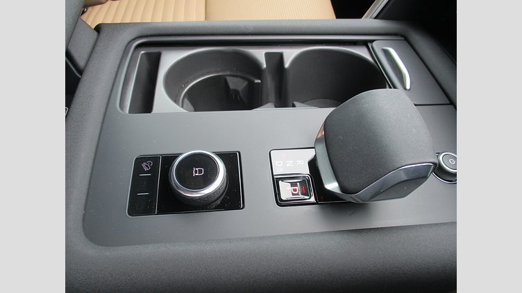 2024 認定中古車 Land Rover Discovery サントリーニブラック D350マイルドハイブリッド（ディーゼル） Dynamic HSE