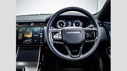 Range Rover Velar 17