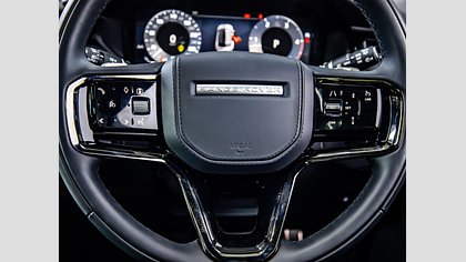 Range Rover Velar 11