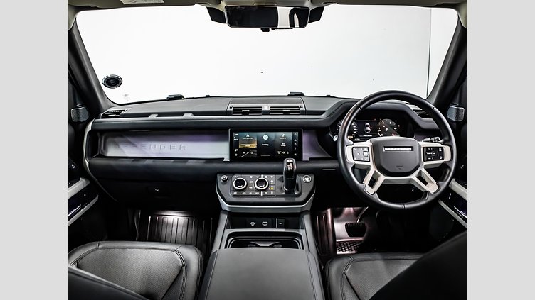 2024 Approved Land Rover Defender 110 Silicon Silver AWD D250 XS Edition