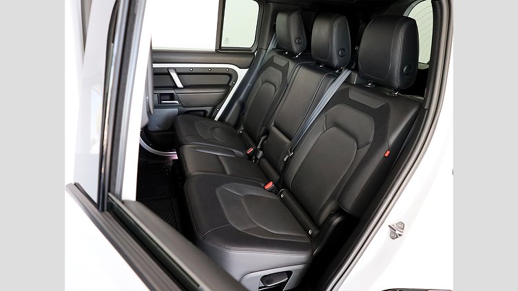 2023 Approved Land Rover Defender 110 Yulong White AWD D300 X-Dynamic HSE