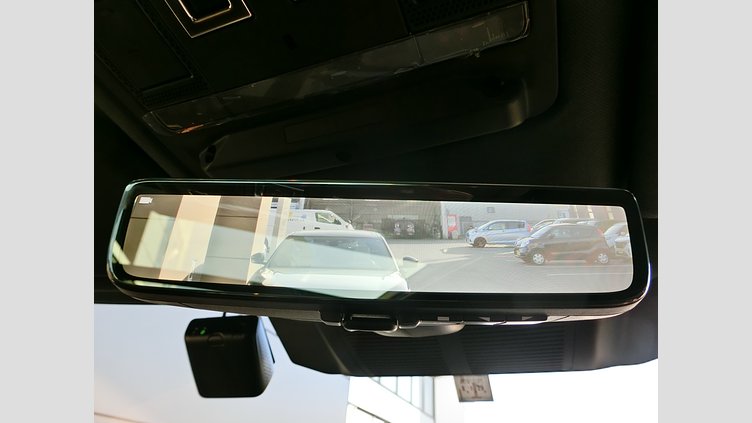 2022 認定中古車 Land Rover Defender 110 サントリーニブラック D300 AWD（AT） X