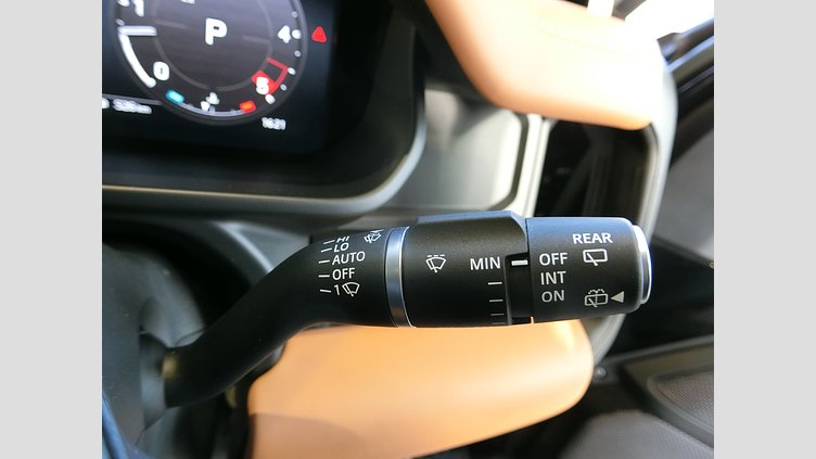 2022 認定中古車 Land Rover Defender 110 サントリーニブラック D300 AWD（AT） X