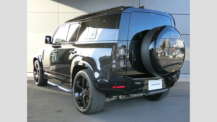 2022 認定中古車 Land Rover Defender 110 サントリーニブラック D300 AWD（AT） X