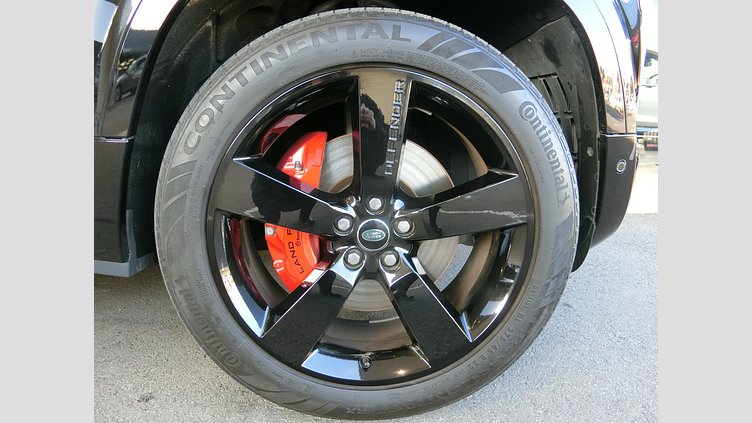 2022 認定中古車 Land Rover Defender 110 サントリーニブラック D300 AWD（AT） X