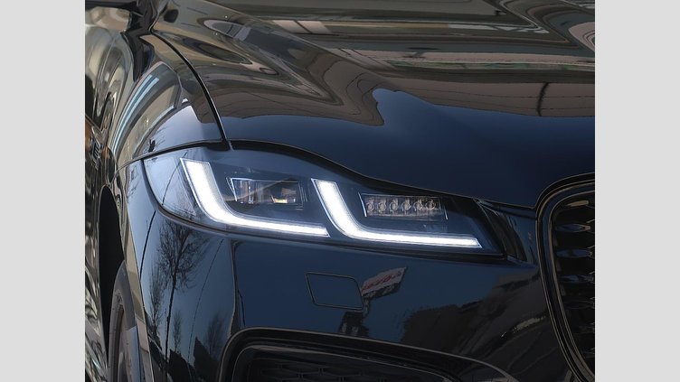 2022 認定中古車 Jaguar F-Pace サントリーニブラック D204 AWD（オートマチック）MHEV R-DYNAMIC BLACK