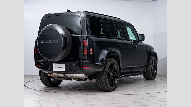 2025 認定中古車 Land Rover Defender 110 サントリーニブラック D350 ディーゼルマイルドハイブリッド X-Dynamic HSE