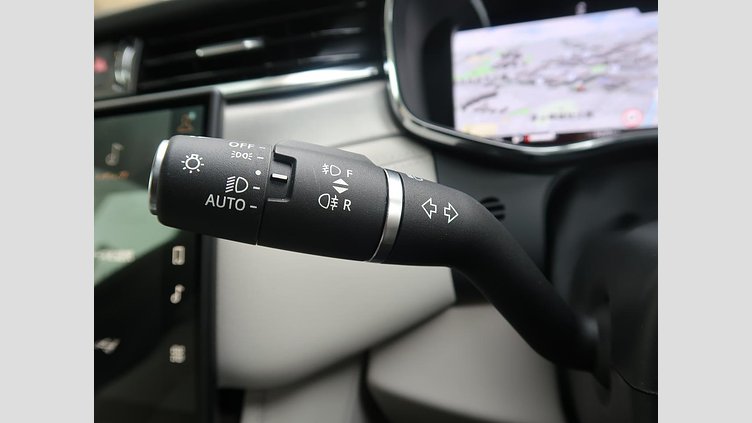 2024 認定中古車 Jaguar F-Pace カルパチアングレイ D204 AWD（オートマチック）MHEV R-DYNAMIC SE