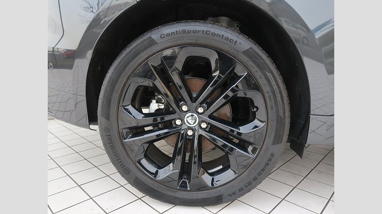 2024 認定中古車 Jaguar F-Pace カルパチアングレイ D204 AWD（オートマチック）MHEV R-DYNAMIC SE