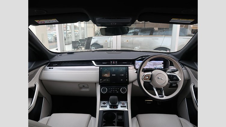2024 認定中古車 Jaguar F-Pace カルパチアングレイ D204 AWD（オートマチック）MHEV R-DYNAMIC SE