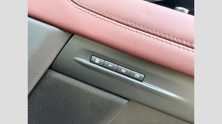 2021 認定中古車 Land Rover Range Rover Evoque フジホワイト P250 AWD（オートマチック） R-DYNAMIC HSE