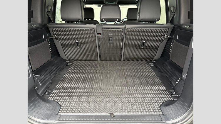 2023 認定中古車 Land Rover Defender 110 アイガーグレイ D300 AWD（AT） X-DYNAMIC SE