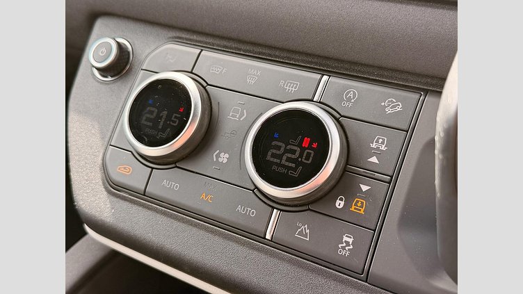 2023 認定中古車 Land Rover Defender 110 アイガーグレイ D300 AWD（AT） X-DYNAMIC SE