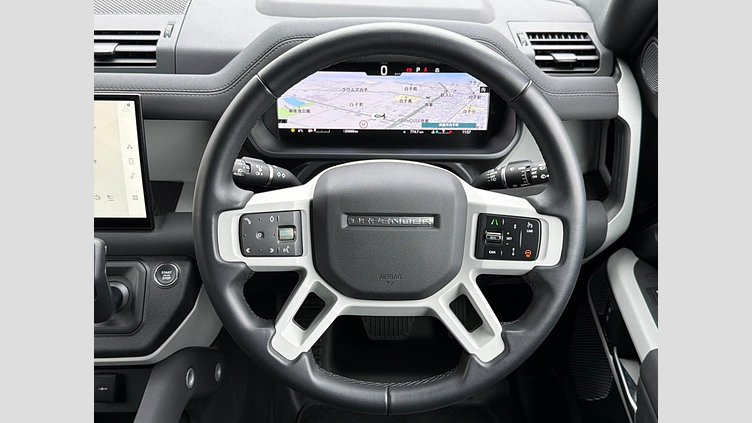2023 認定中古車 Land Rover Defender 110 アイガーグレイ D300 AWD（AT） X-DYNAMIC SE
