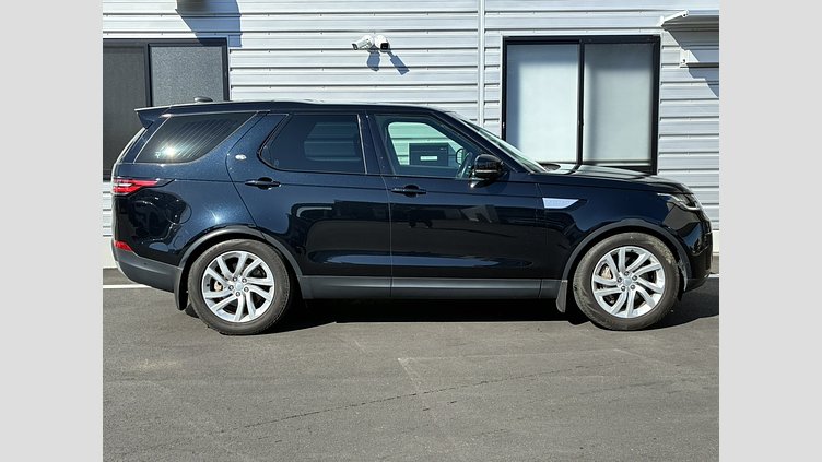 2019 認定中古車 Land Rover Discovery ファラロンブラック（プレミアムメタリック） 3.0リッター V6スーパーチャージドガソリンエンジン（250kW/340PS） HSE