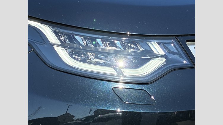 2019 認定中古車 Land Rover Discovery ファラロンブラック（プレミアムメタリック） 3.0リッター V6スーパーチャージドガソリンエンジン（250kW/340PS） HSE