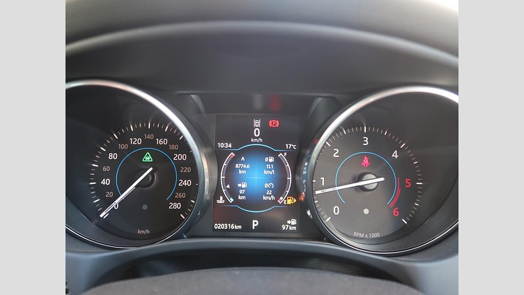 2016 認定中古車 Jaguar XE サントリーニブラック ２Lディーゼルエンジン プレステージ