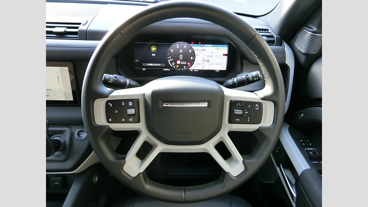 2024 認定中古車 Land Rover Defender 110 サントリーニブラック P300 AWD（AT） SE