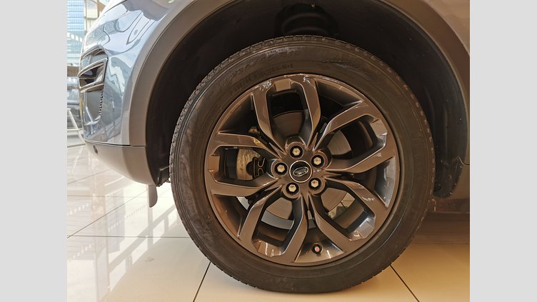 2018 認定中古車 Land Rover Discovery Sport Byron Blue 2.0 litre i4P​ HSE