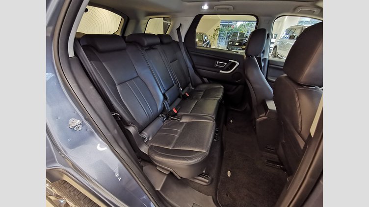 2018 認定中古車 Land Rover Discovery Sport Byron Blue 2.0 litre i4P​ HSE