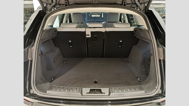 2024 認定中古車 Land Rover Range Rover Evoque サントリーニブラック D200マイルドハイブリッド（ディーゼル） スタンダードホイールベース S