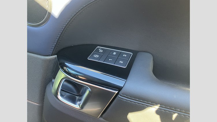 2018 認定中古車 Land Rover Range Rover Sport Santorini Black 3.0 V6 Dsl Mono Turbo Std Flow HSE Dynamic