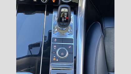 Range Rover Sport 30