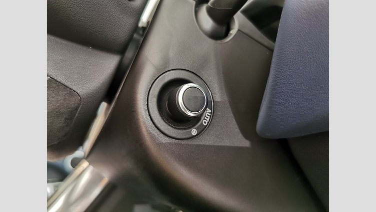 2021 認定中古車 Land Rover Range Rover Sport ハクバシルバー INGENIUM 3.0L 6気筒ガソリン MHEV 400PS HST