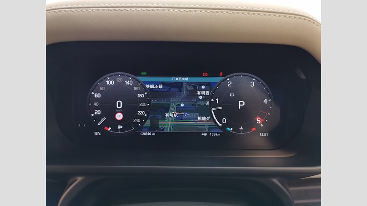 2023 認定中古車 Land Rover Defender 110 シリコンシルバー D300 AWD（AT） X-DYNAMIC SE