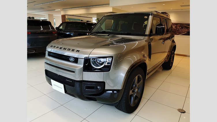 2023 認定中古車 Land Rover Defender 110 シリコンシルバー D300 AWD（AT） X-DYNAMIC SE