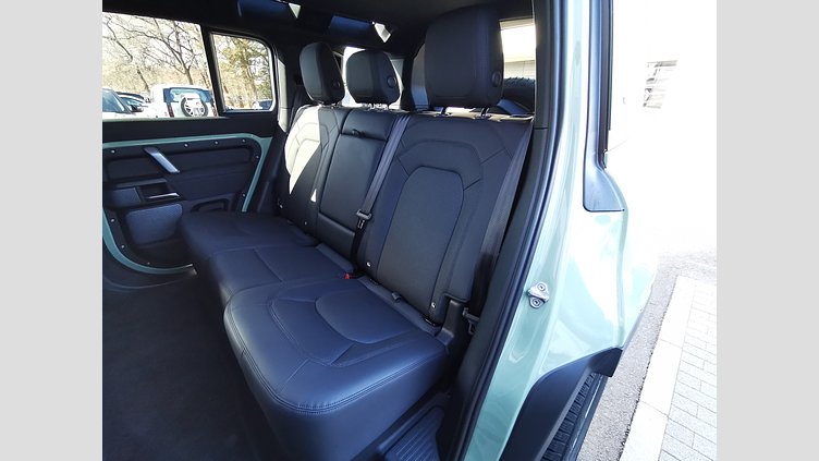2023 認定中古車 Land Rover Defender 110 グラスミアグリーン D300 AWD（AT） 75TH LIMITED EDITION