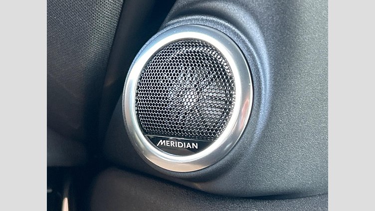 2020 認定中古車 Land Rover Range Rover Evoque フィレンツェレッド P250 R-DYNAMIC SE