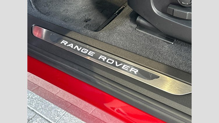 2020 認定中古車 Land Rover Range Rover Evoque フィレンツェレッド P250 R-DYNAMIC SE