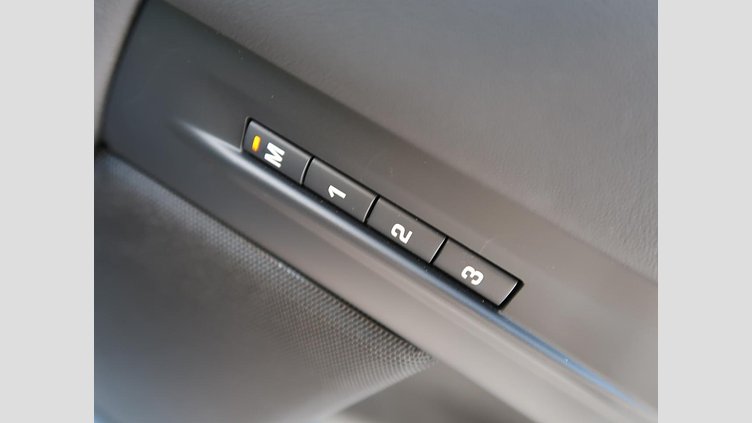 2023 認定中古車 Land Rover Range Rover Evoque コリンシアンブロンズ P250（ガソリン） スタンダードホイールベース AUTOBIOGRAPHY