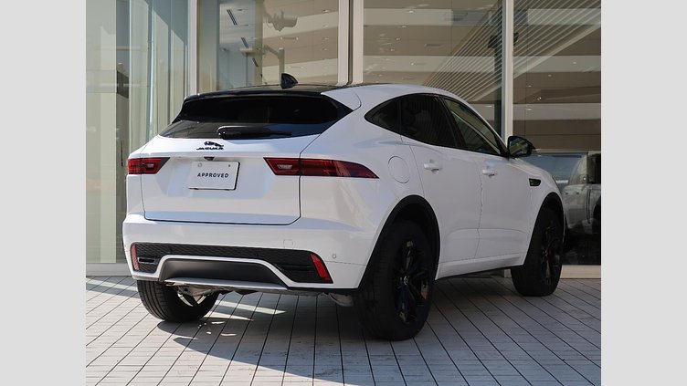 2024 認定中古車 Jaguar E-Pace オストゥーニパールホワイト D200マイルドハイブリッド（ディーゼル） R-DYNAMIC SE