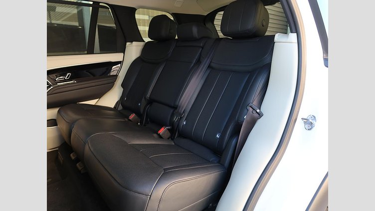 2023 認定中古車 Land Rover Range Rover オストゥーニパールホワイト P530 AWD（AT） ロングホイールベース HSE