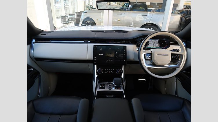 2023 認定中古車 Land Rover Range Rover オストゥーニパールホワイト P530 AWD（AT） ロングホイールベース HSE