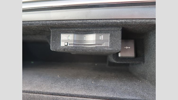 2023 認定中古車 Land Rover Range Rover オストゥーニパールホワイト P530 AWD（AT） ロングホイールベース HSE