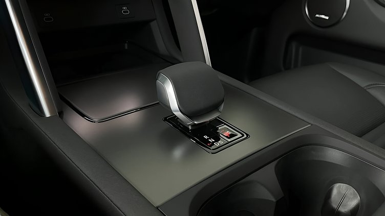 2024 Approved Land Rover Discovery Sport Silicon Silver D200 Diesel MHEV Standardowy rozstaw osi Dynamic SE