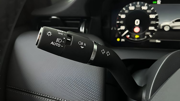 2024 Approved Land Rover Discovery Sport Silicon Silver D200 Diesel MHEV Standardowy rozstaw osi Dynamic SE