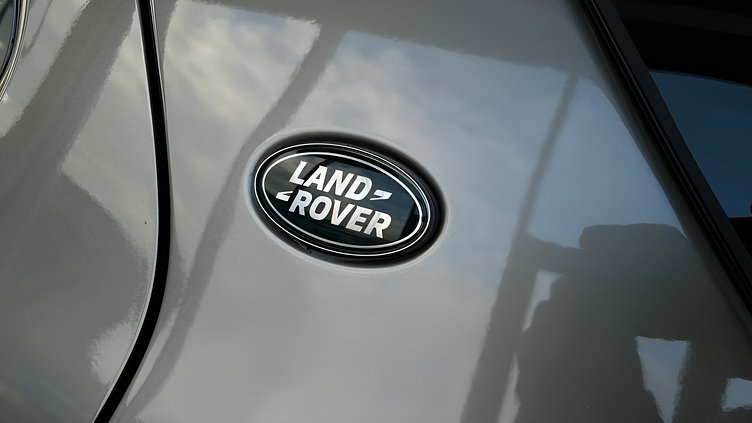 2024 Approved Land Rover Discovery Sport Silicon Silver D200 Diesel MHEV Standardowy rozstaw osi Dynamic SE