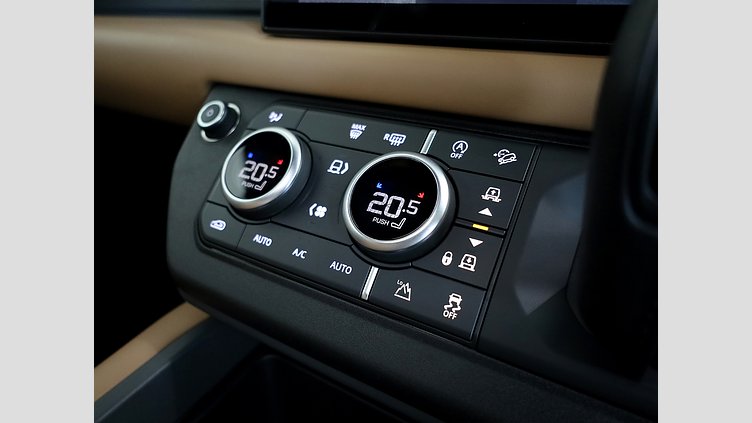 2024 Approved Land Rover Defender 110 Santorini Black AWD D350 X-Dynamic HSE