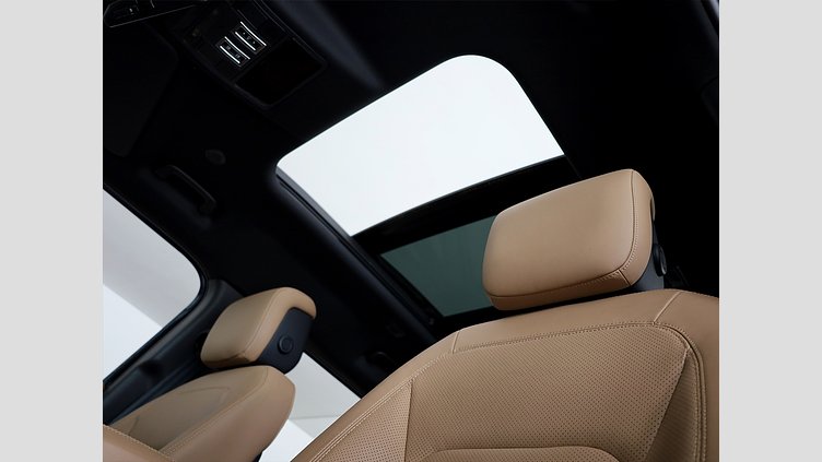 2024 Approved Land Rover Defender 110 Santorini Black AWD D350 X-Dynamic HSE