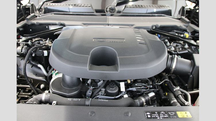 2025 認定中古車 Land Rover Defender 90 サントリーニブラック D350 ディーゼルマイルドハイブリッド X-Dynamic HSE