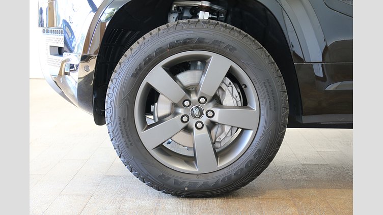 2025 認定中古車 Land Rover Defender 90 サントリーニブラック D350 ディーゼルマイルドハイブリッド X-Dynamic HSE