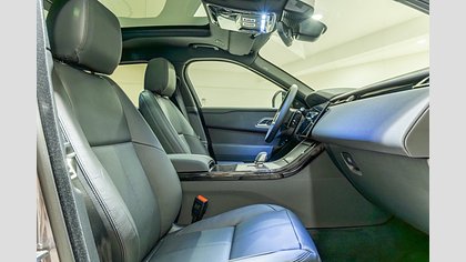 Range Rover Velar 7