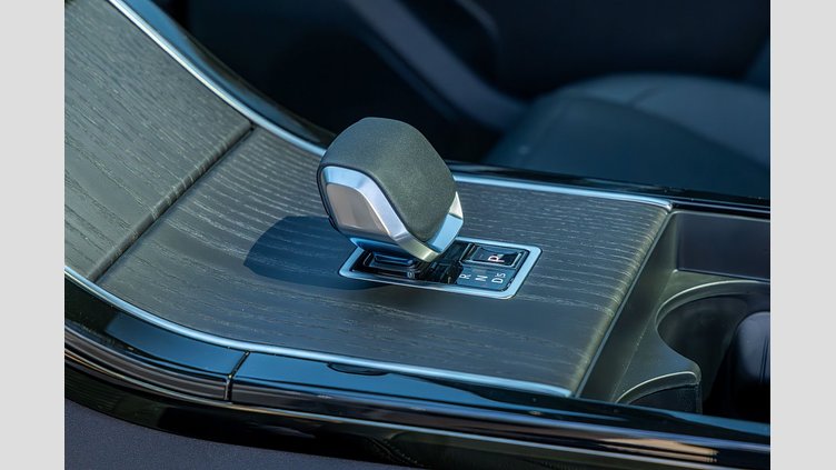 2025 New Land Rover Range Rover Velar Charente Grey 2.0 Petrol PHEV Dynamic SE