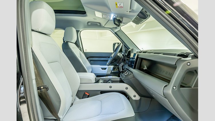 2025 New Land Rover Defender 110 Santorini Black 3.0 Diesel MHEV X-Dynamic SE